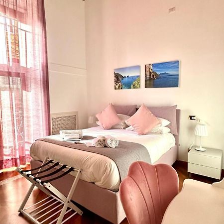 Pink Star Napoli Luxury Apartment Exterior photo